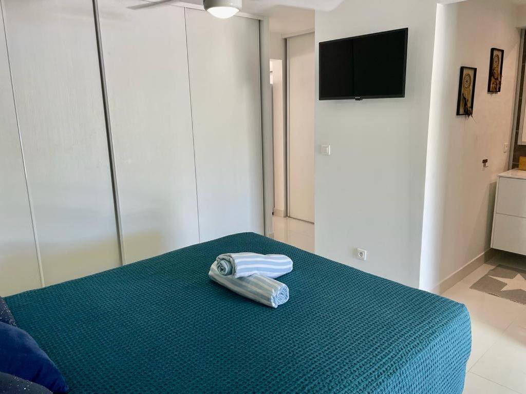 Villa Cocoon Sur La Plage Sandy Ground Екстер'єр фото
